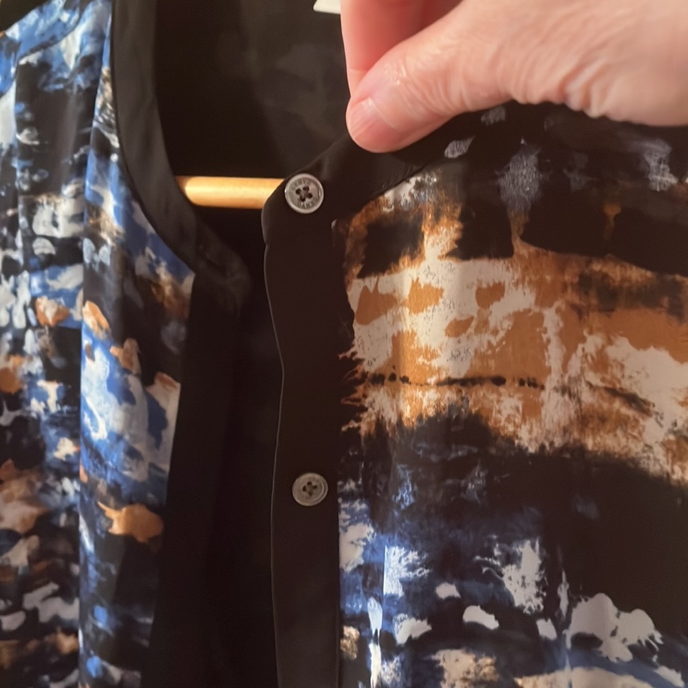 Blouse Button Down Top. Dknyc, Size L - image 5